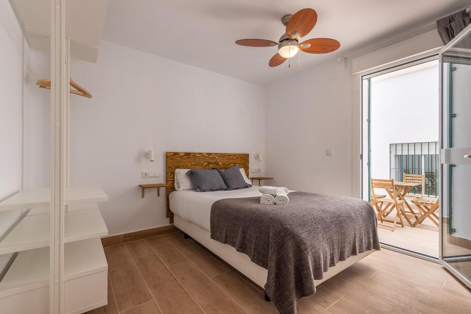 Homeabout Cervantes Apartment *